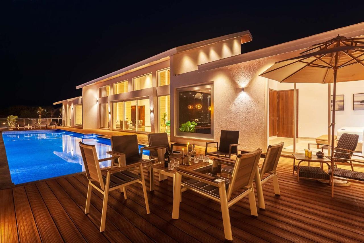 Stayvista'S Villa 107 At Canary Farms - Pure Veg With Huge Lawn, Pool And Home Theatre Лонавала Экстерьер фото